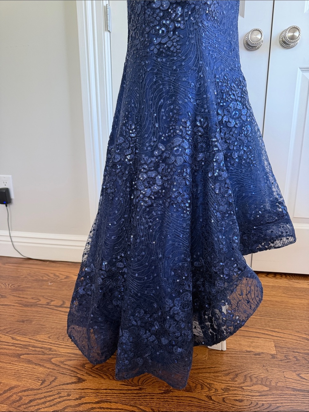 Ivonne D for Mon Cheri Off-Shoulder Sequins Embroidered Wedding MOB Gown Size6-8 - Picture 10 of 17